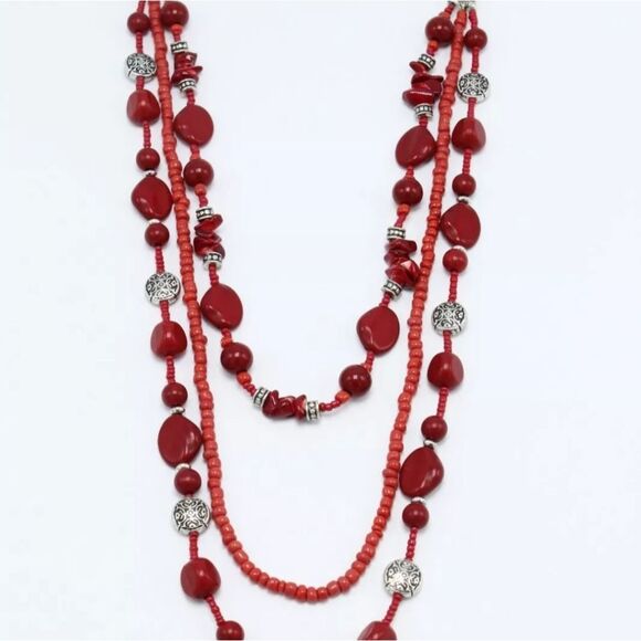 New Semi Precious Multi Strand Red & Silver Necklace 30" NWT - Picture 3 of 3